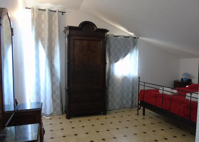 Bed & Breakfast 20th Century *